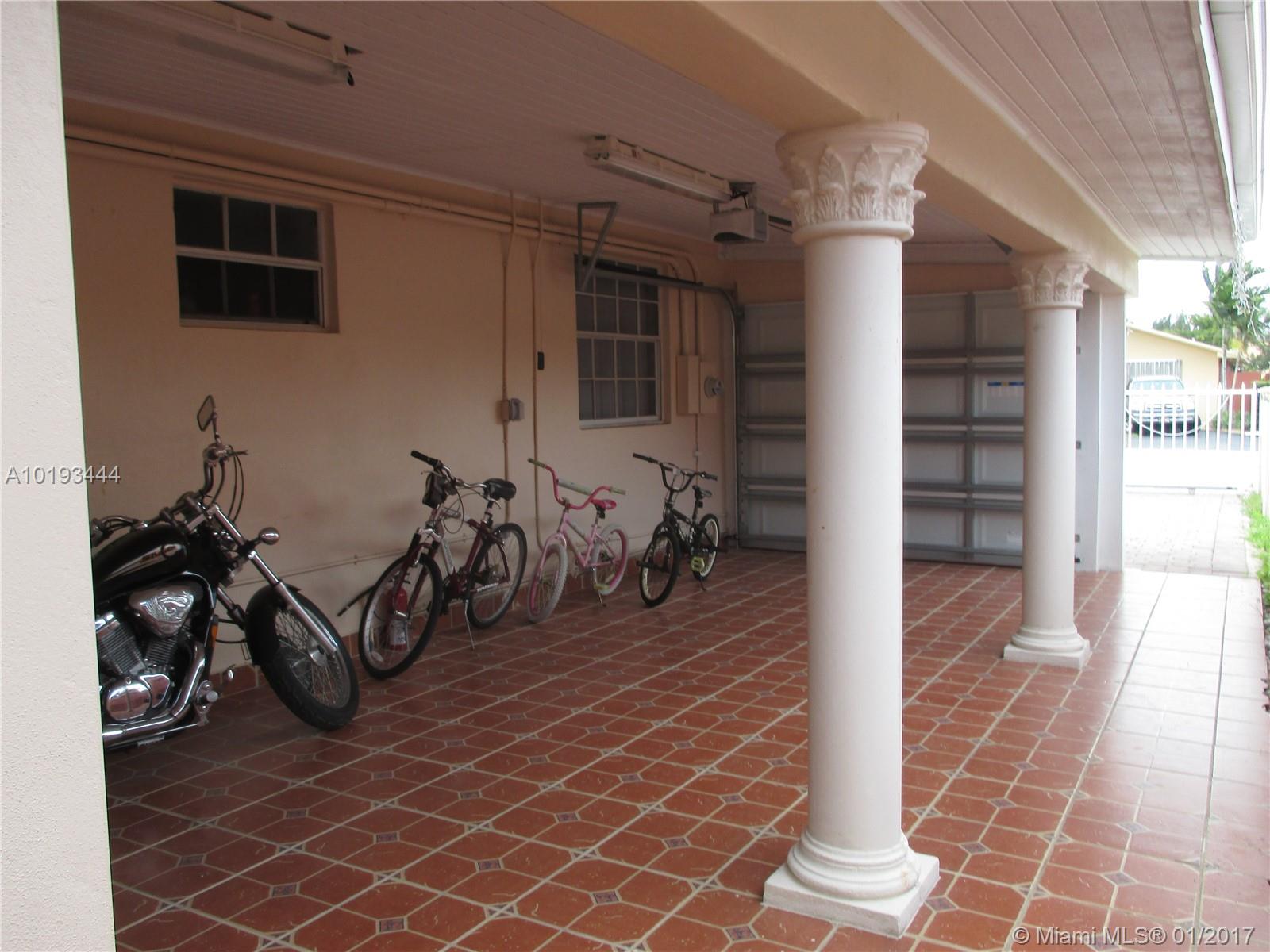 Sweetwater Golf Course To - Residential