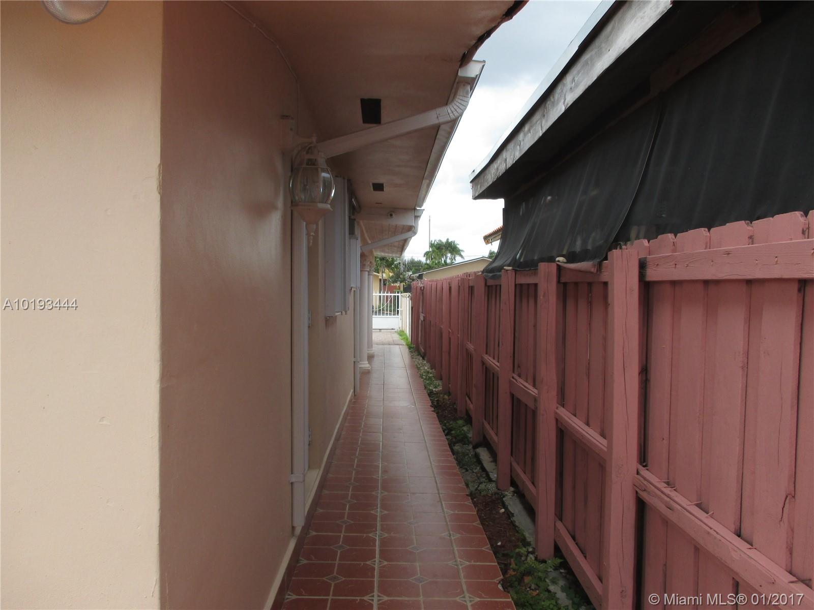 Sweetwater Golf Course To - Residential