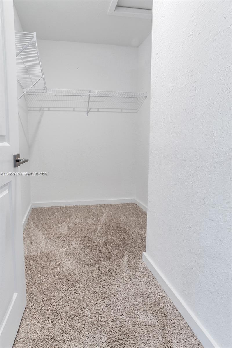 WALDEN PLACE - Residential