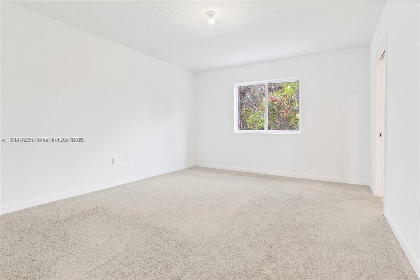 WALDEN PLACE - Residential