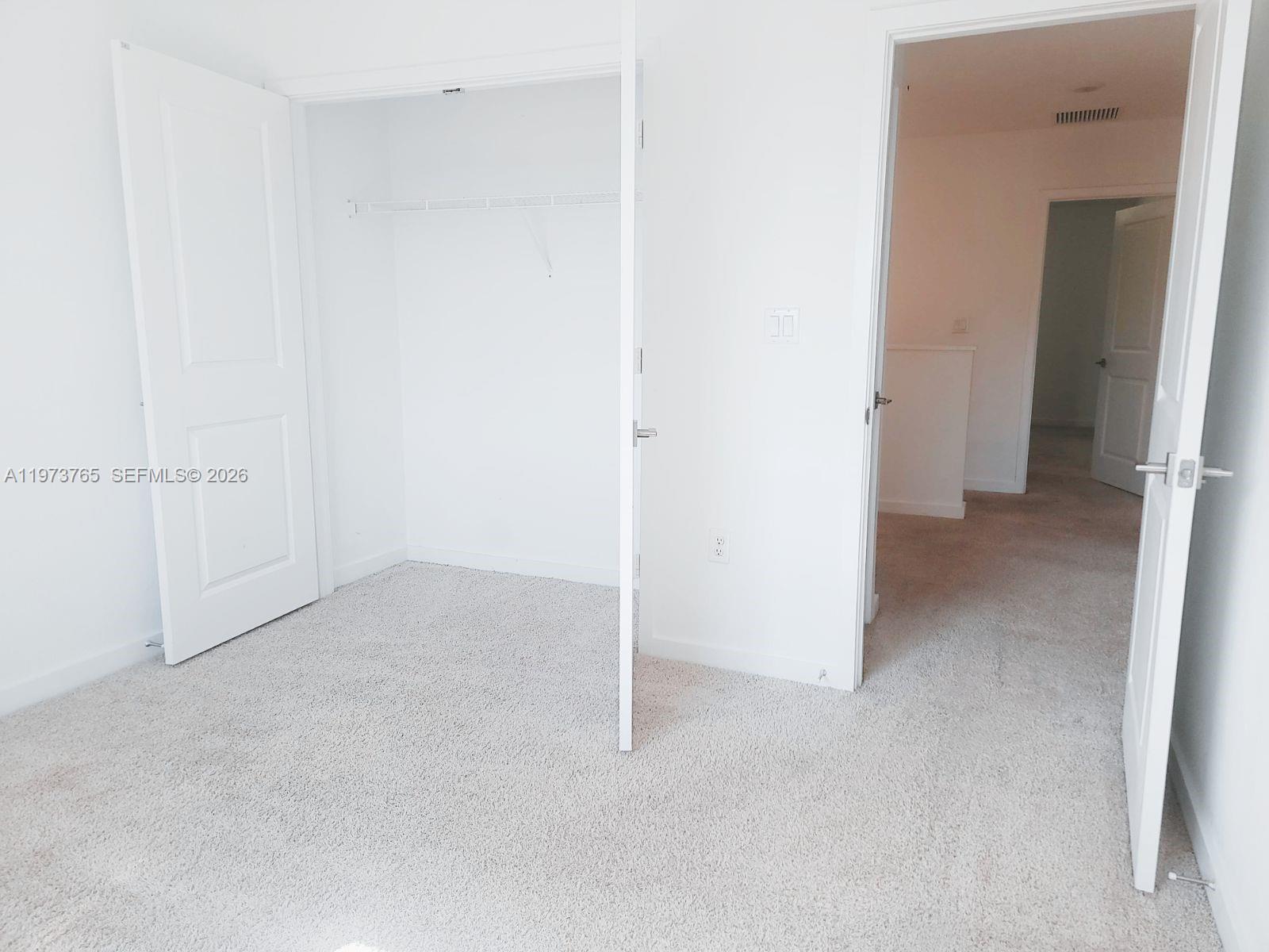 WALDEN PLACE - Residential