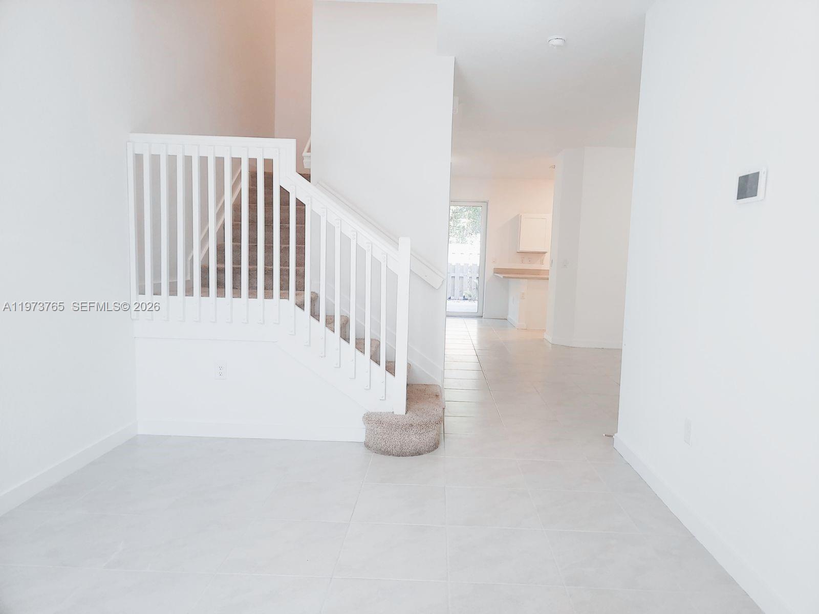 WALDEN PLACE - Residential