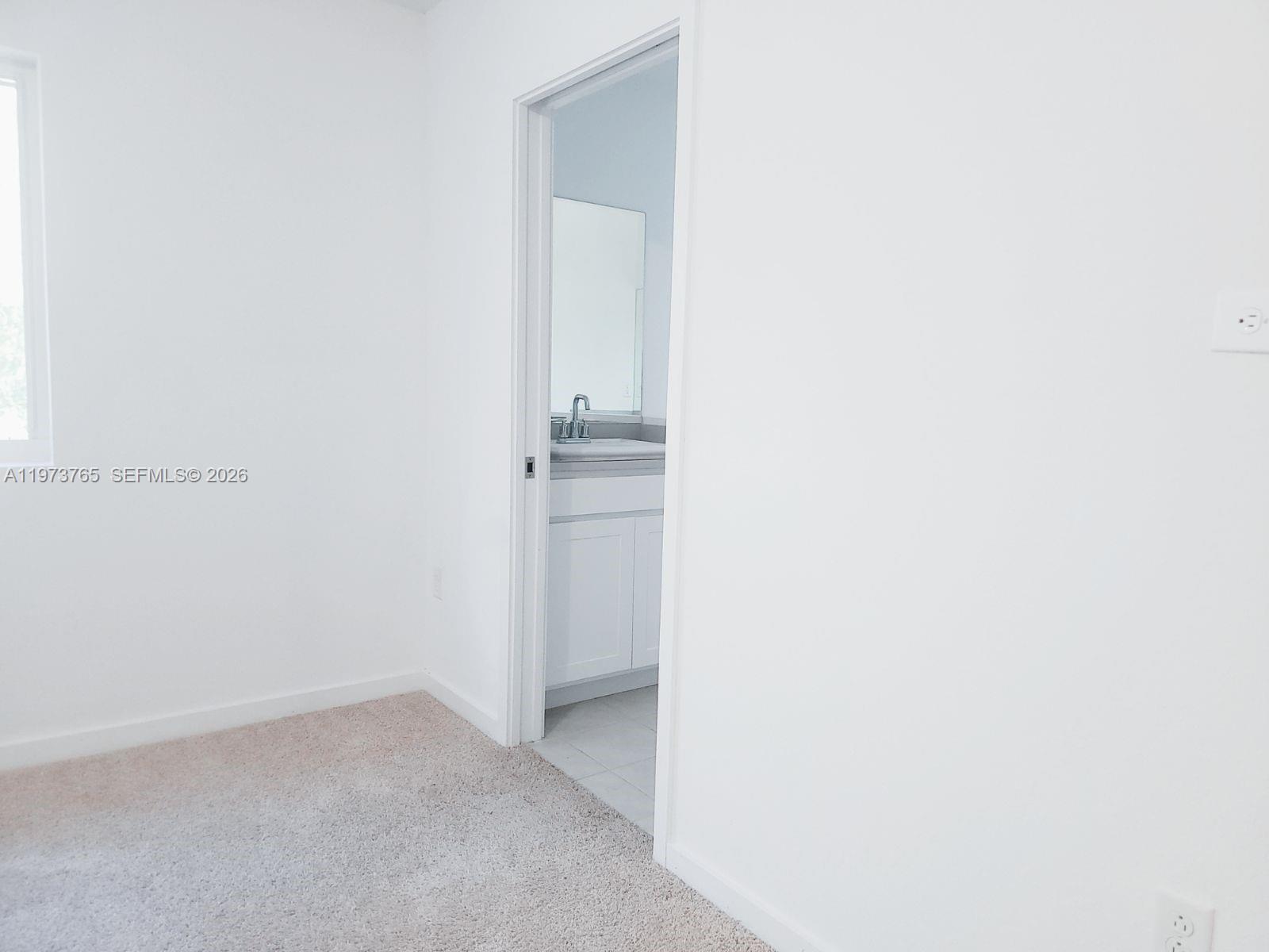 WALDEN PLACE - Residential