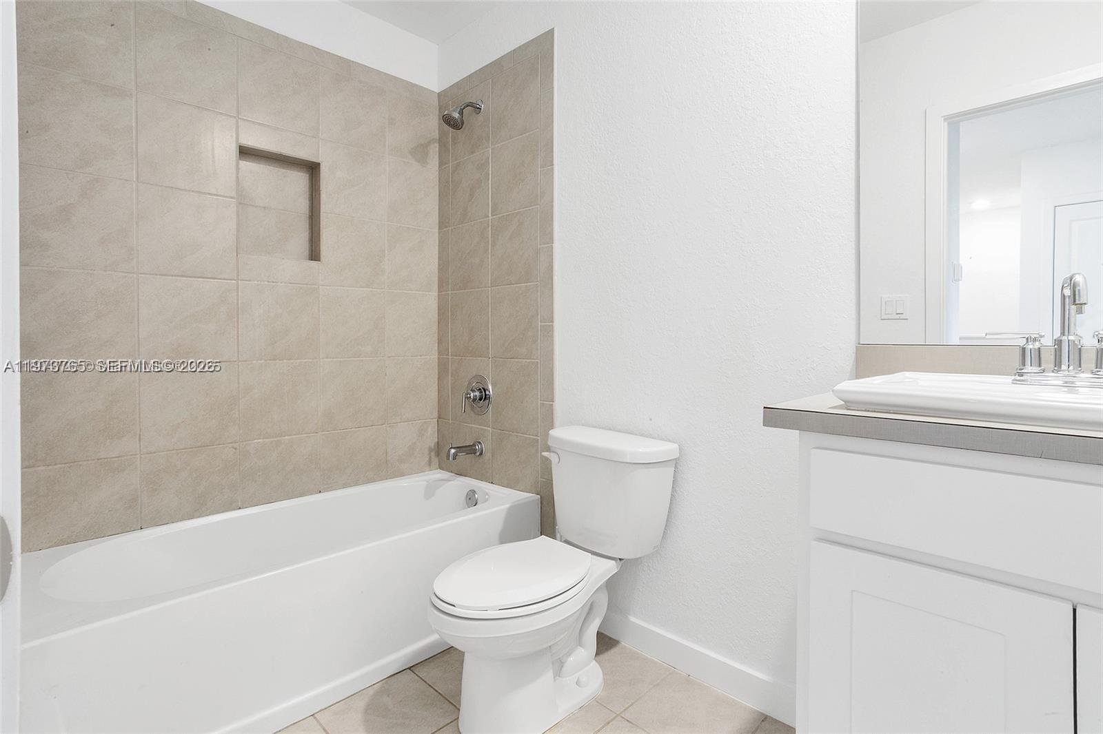 WALDEN PLACE - Residential