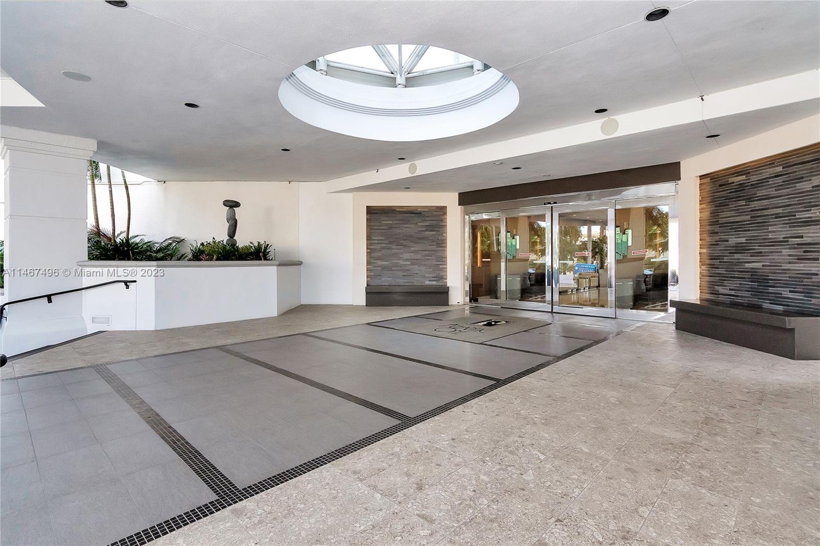 ATLANTIC I AT THE POINT C - Residential