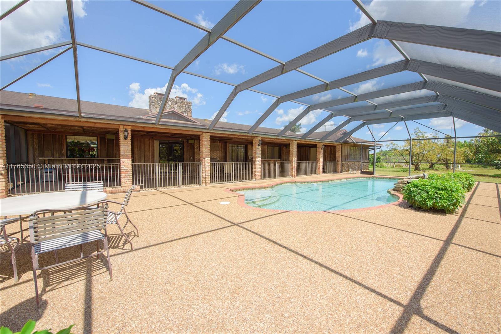 Redland - Residential