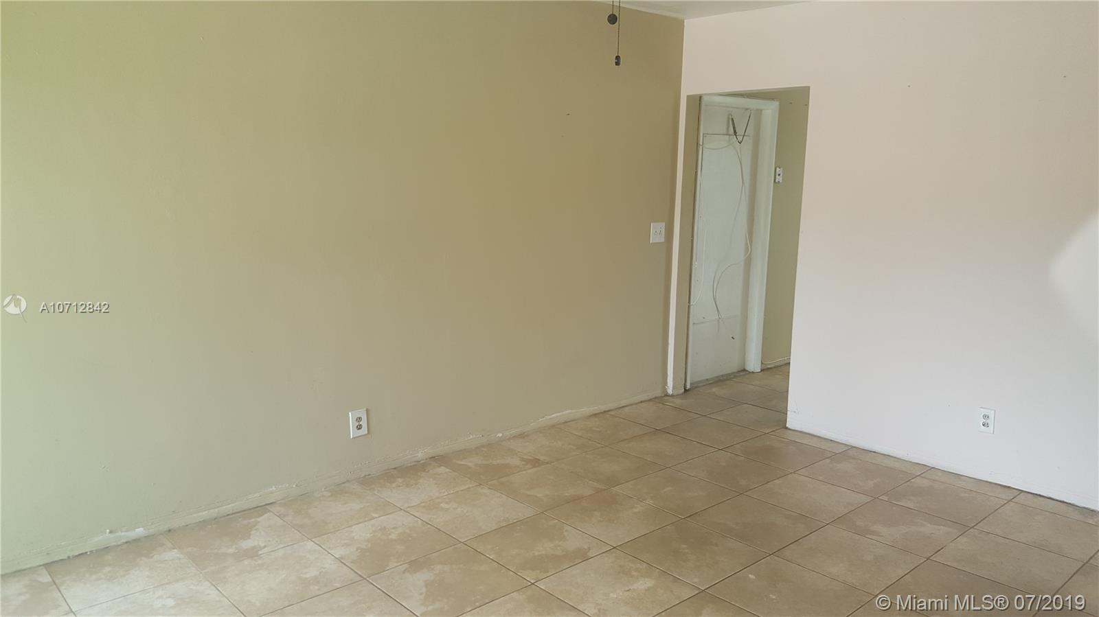 RO-LEN ACRES 1ST ADD - Residential Lease