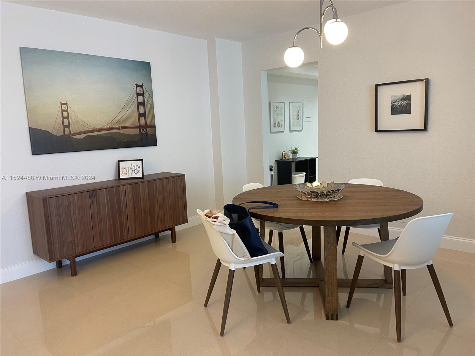 TIDES ON HOLLYWOOD BEACH - Residential Lease