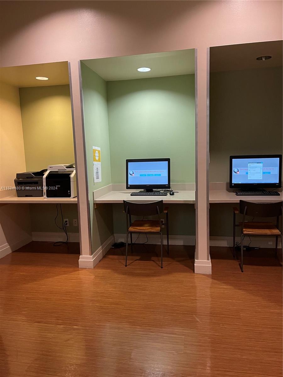 TIDES ON HOLLYWOOD BEACH - Residential Lease