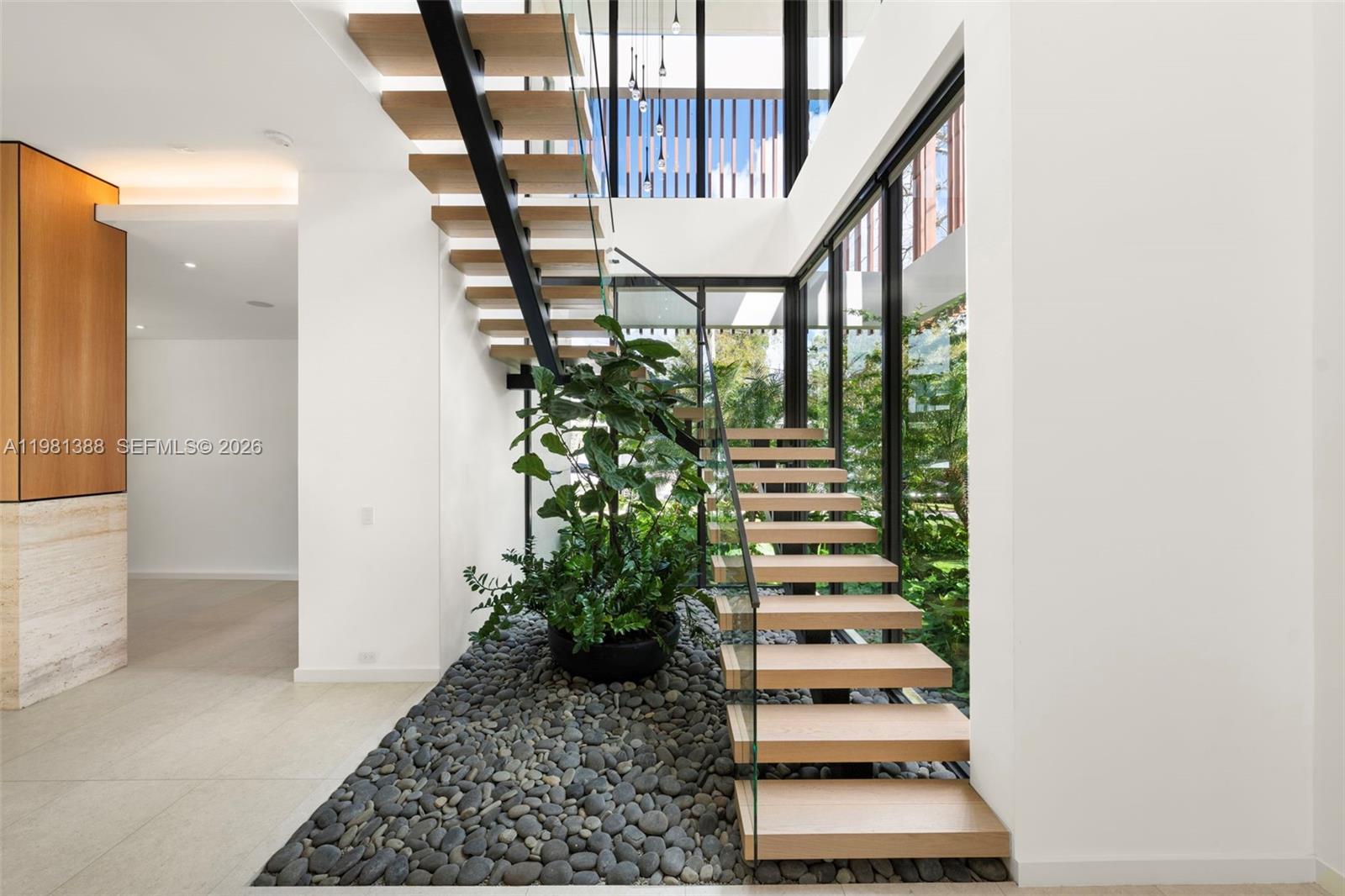 RANCHO VILLAS 1ST ADDN - Residential