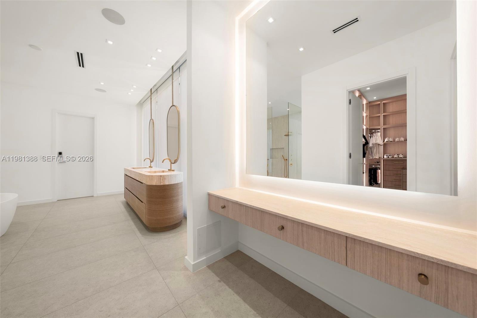 RANCHO VILLAS 1ST ADDN - Residential