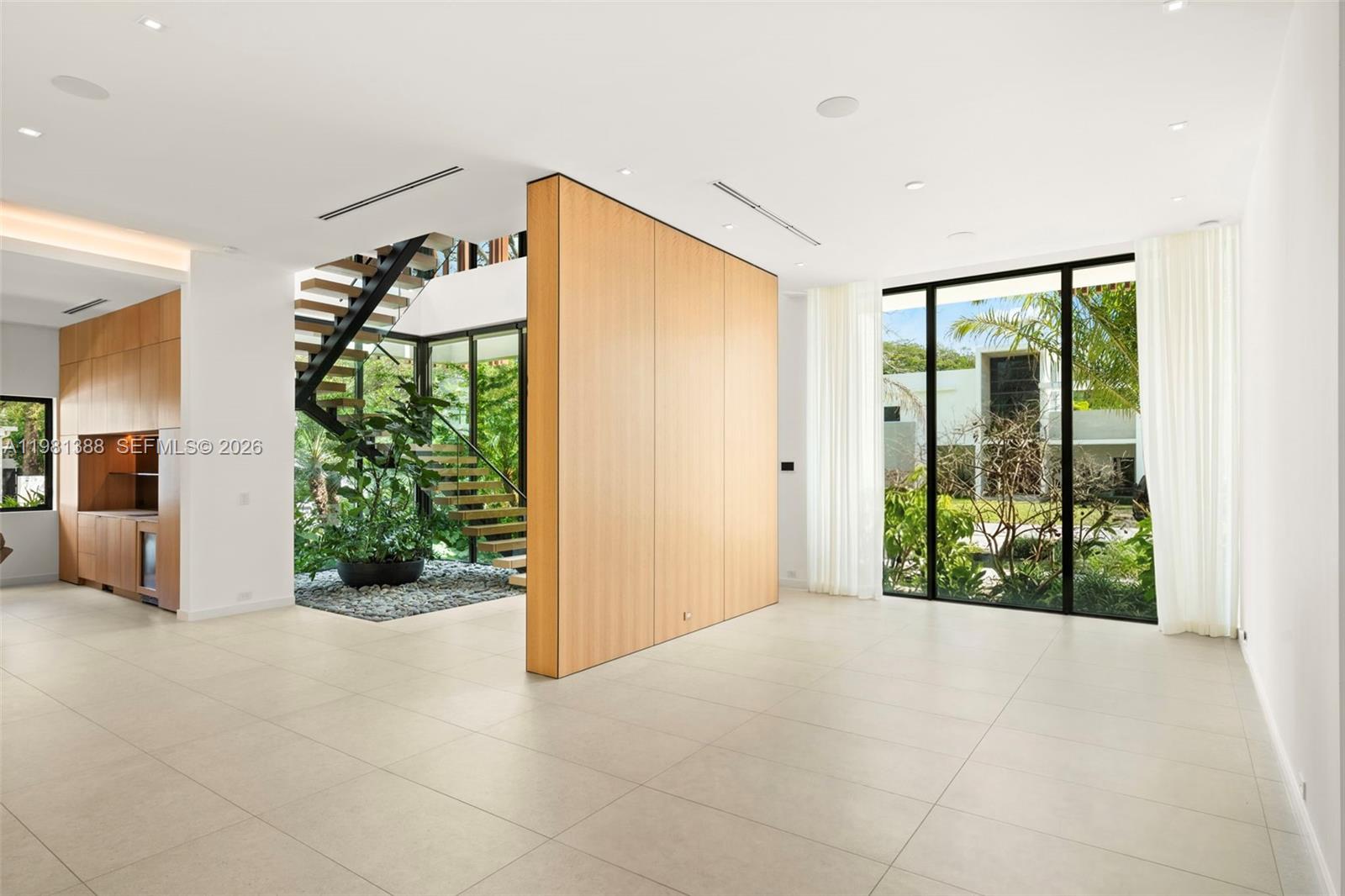 RANCHO VILLAS 1ST ADDN - Residential