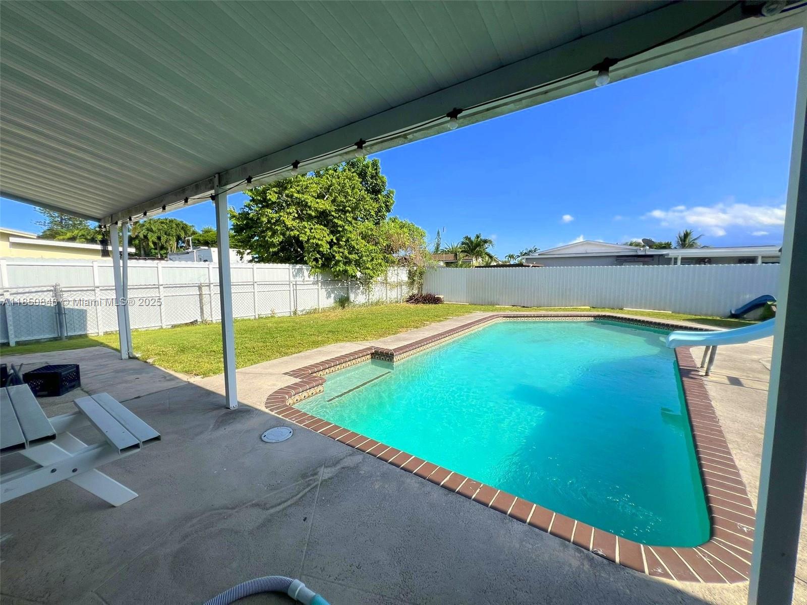 PALMLAND HOMES SOUTH NO O - Residential