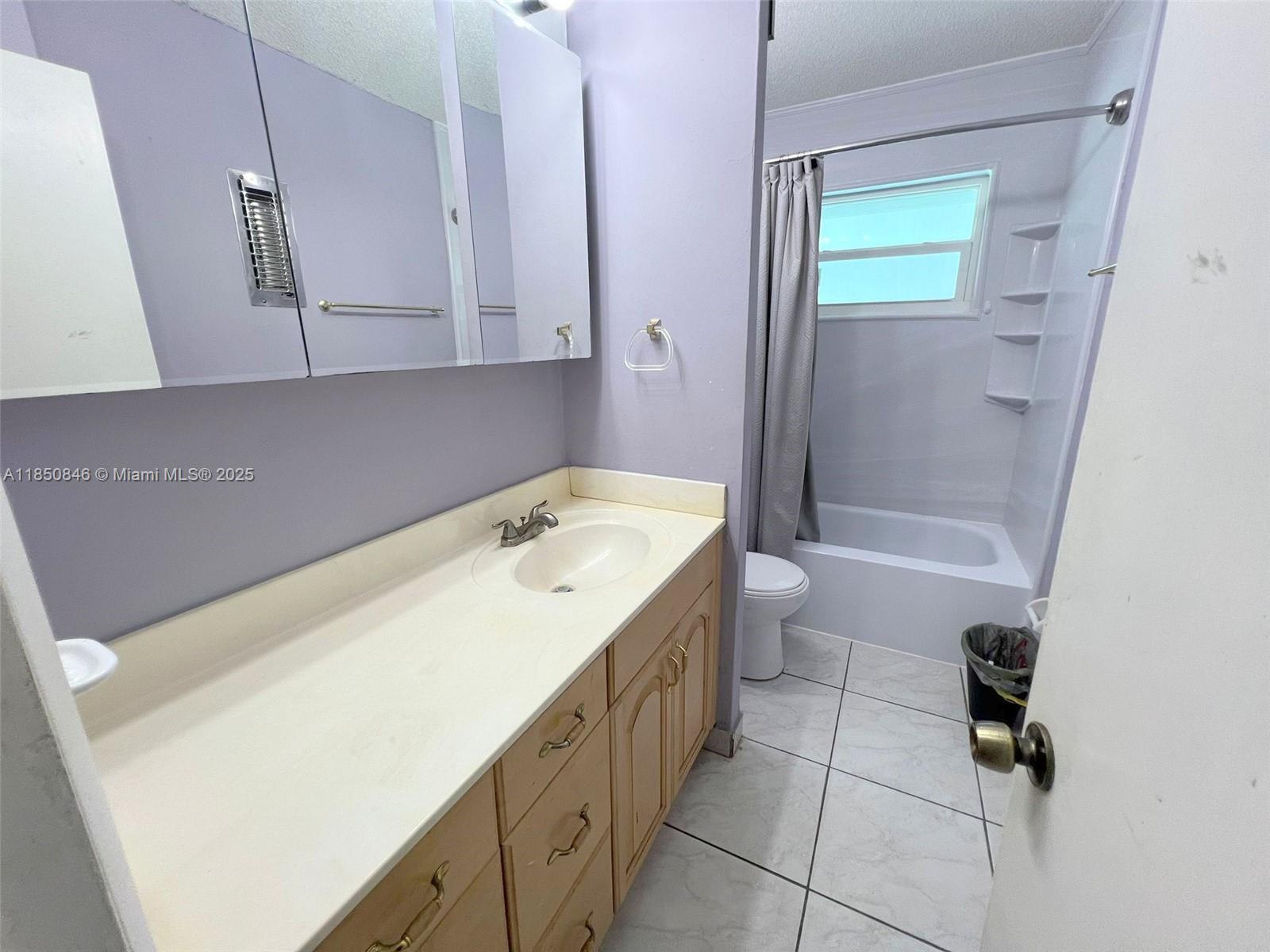 PALMLAND HOMES SOUTH NO O - Residential