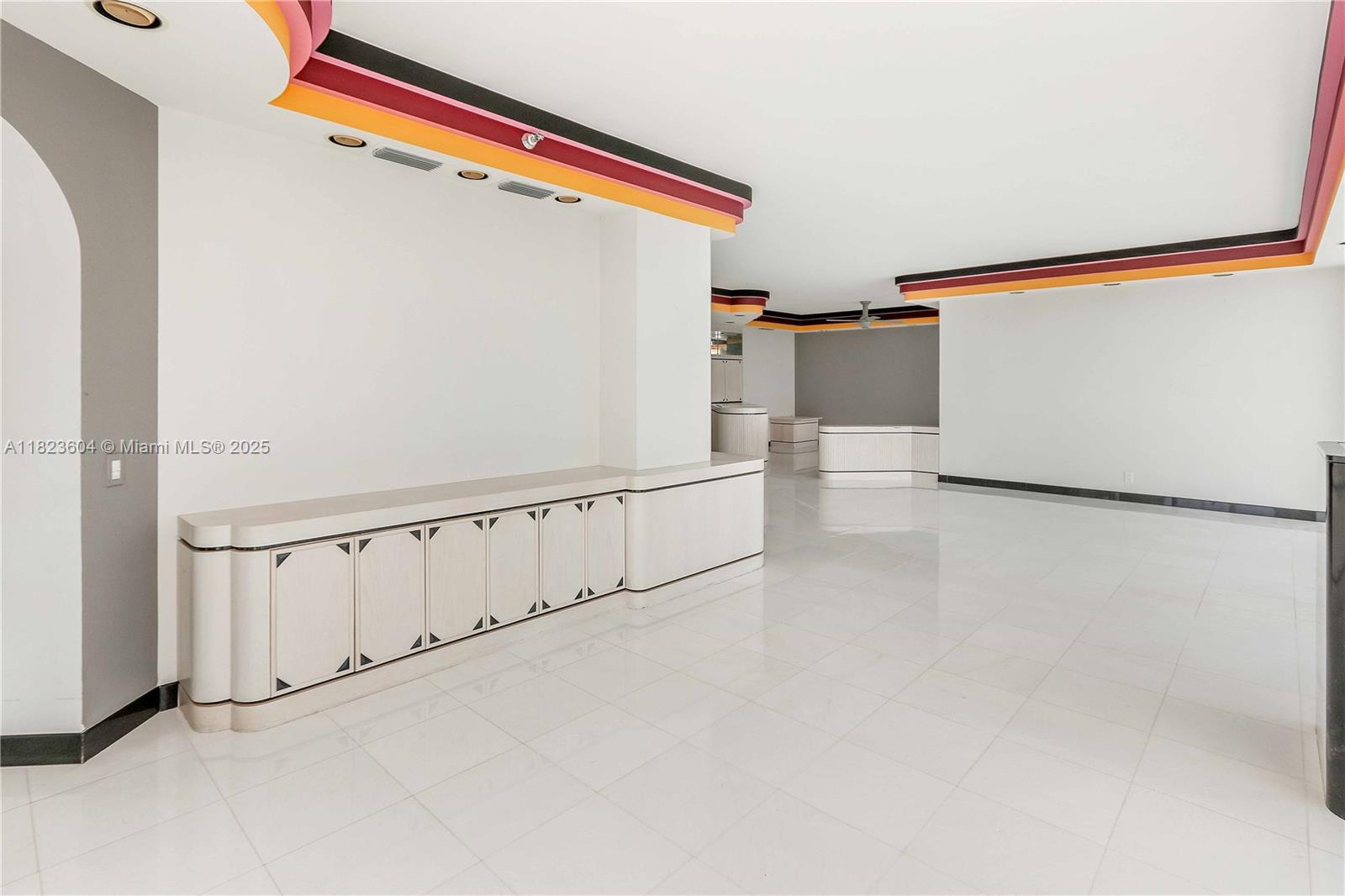 ONE ISLAND PLACE CONDO II - Residential