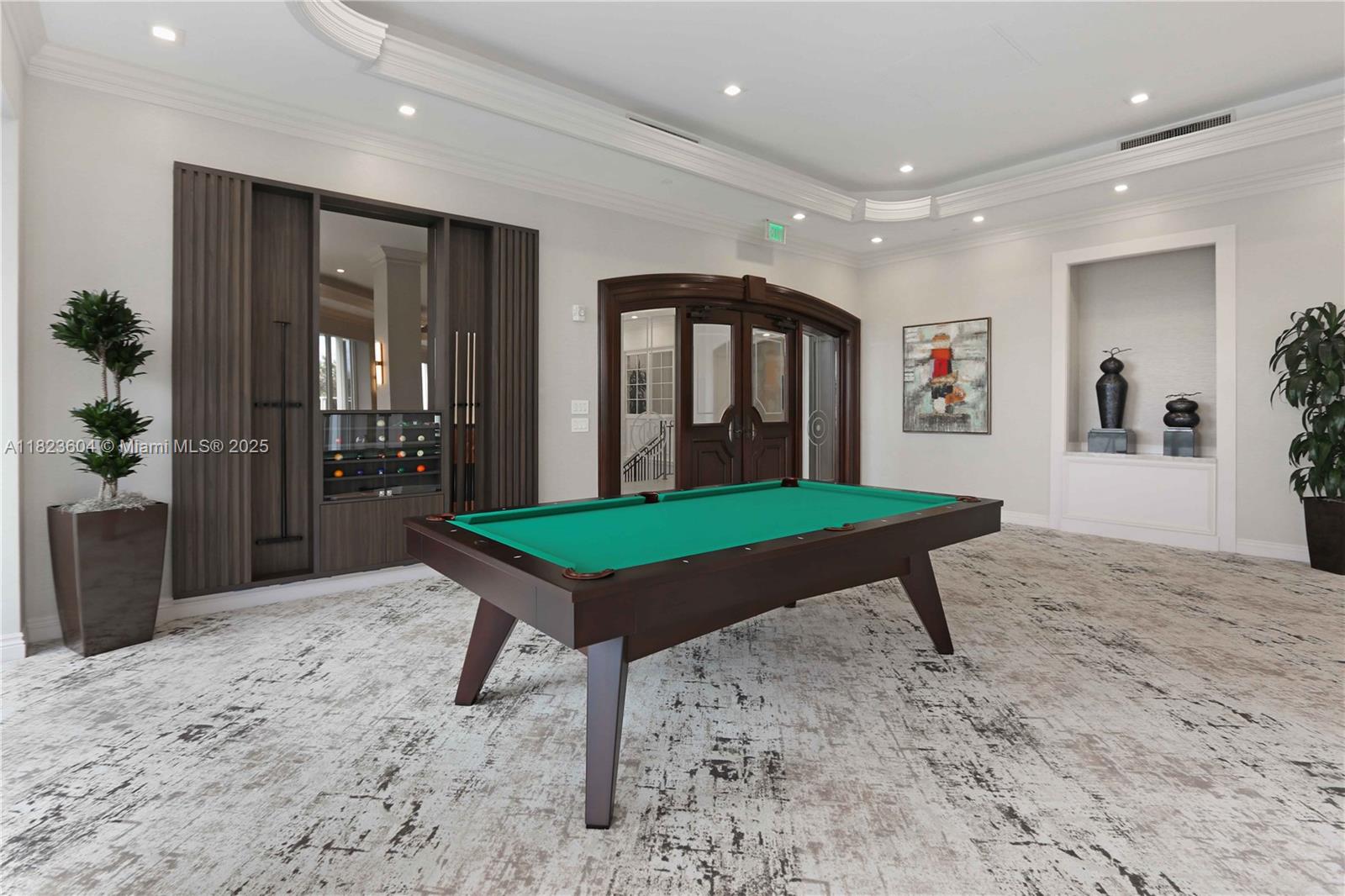 ONE ISLAND PLACE CONDO II - Residential