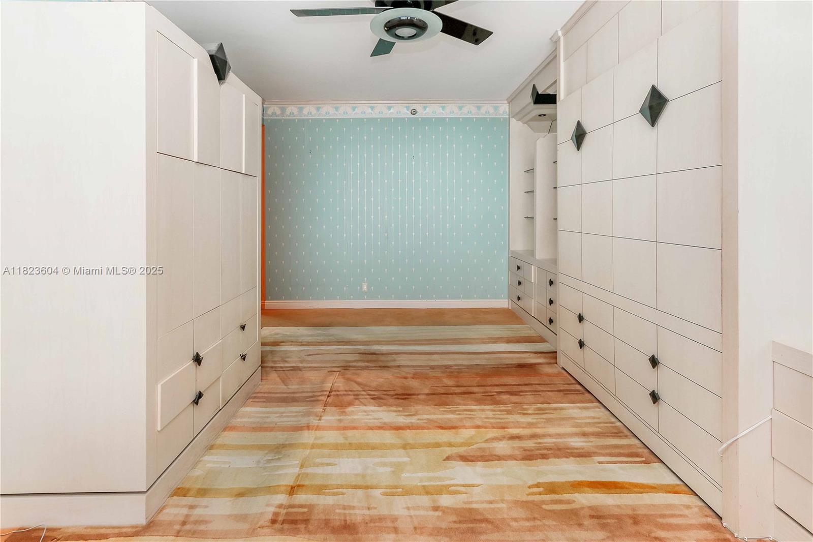 ONE ISLAND PLACE CONDO II - Residential