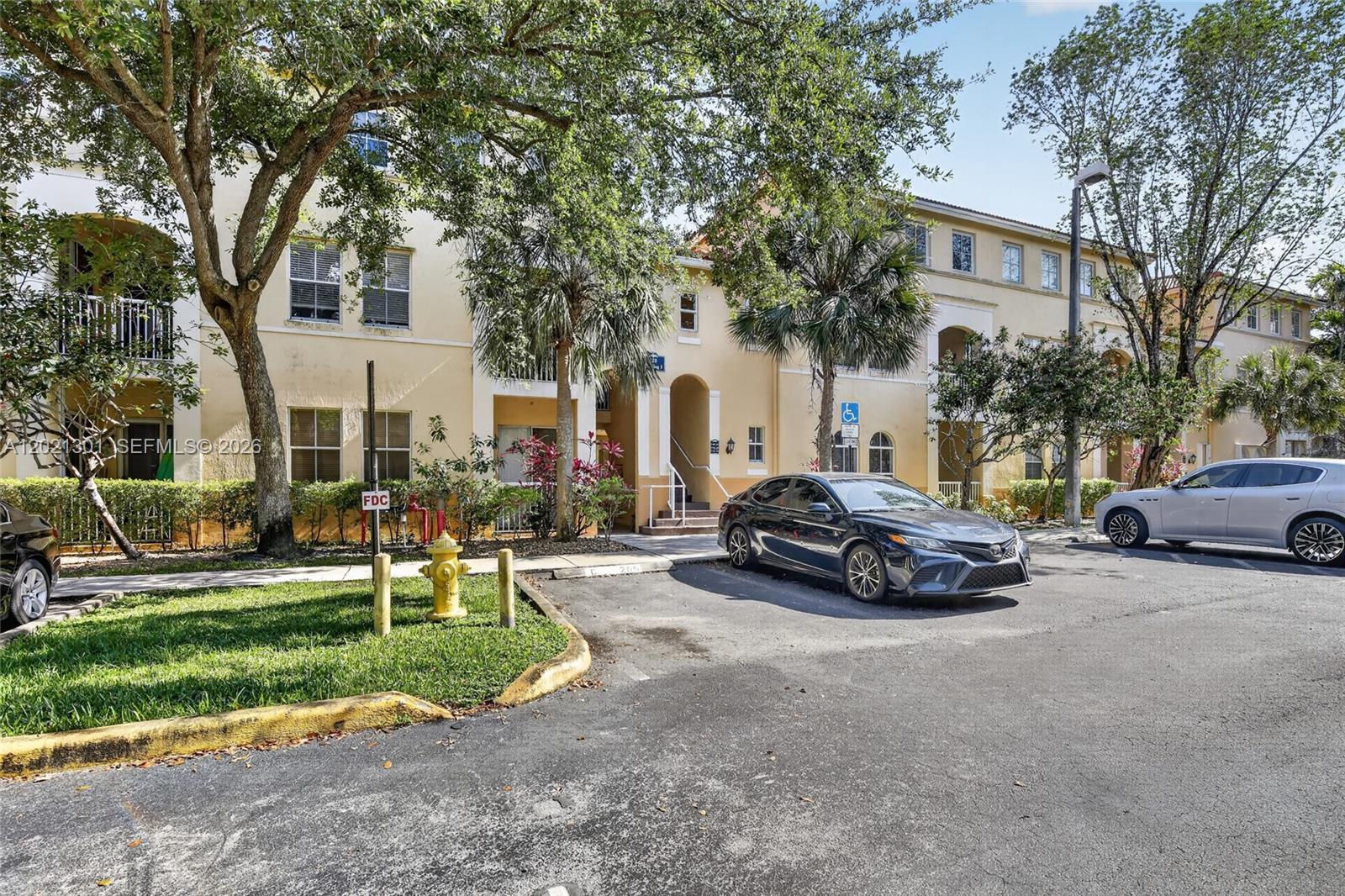 COURTYARDS AT JACARANDA C - Residential