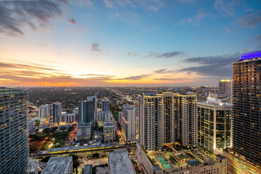 Property for Sale at 1000 Brickell Plz 4110, Miami, Broward County, Florida - Bedrooms: 3 
Bathrooms: 4  - $1,999,000