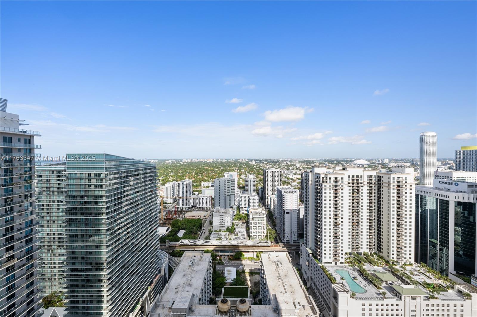 1000 Brickell Plz 4110