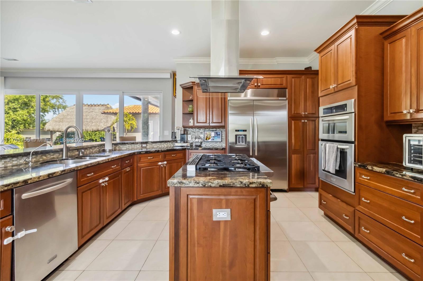 EVERGLADES SUGAR & LAND C - Residential