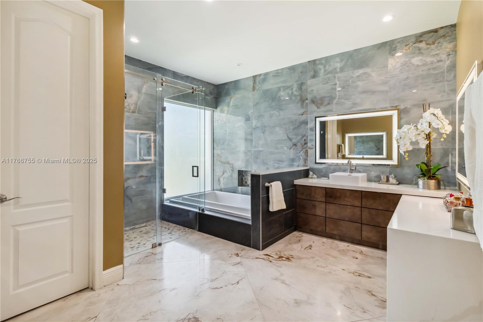 EVERGLADES SUGAR & LAND C - Residential