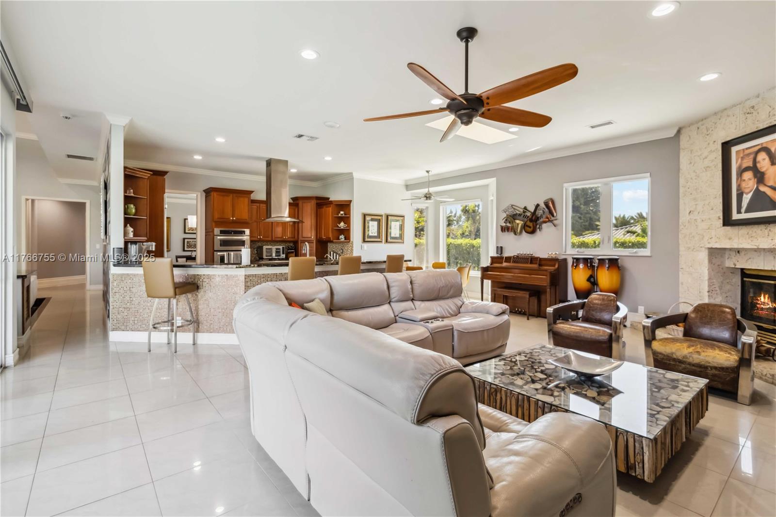 EVERGLADES SUGAR & LAND C - Residential