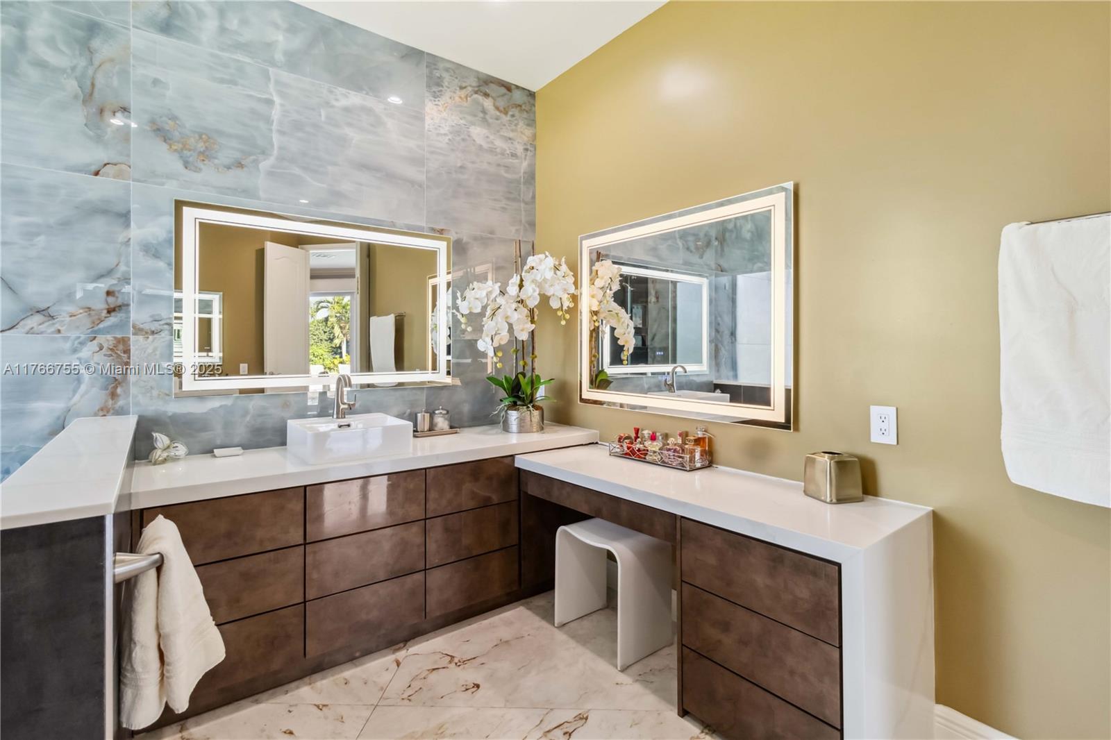 EVERGLADES SUGAR & LAND C - Residential