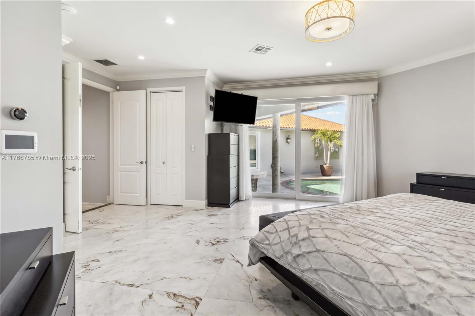 EVERGLADES SUGAR & LAND C - Residential