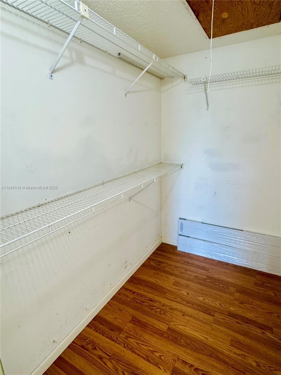 PINE RIDGE NORTH VILLAGE - Residential Lease