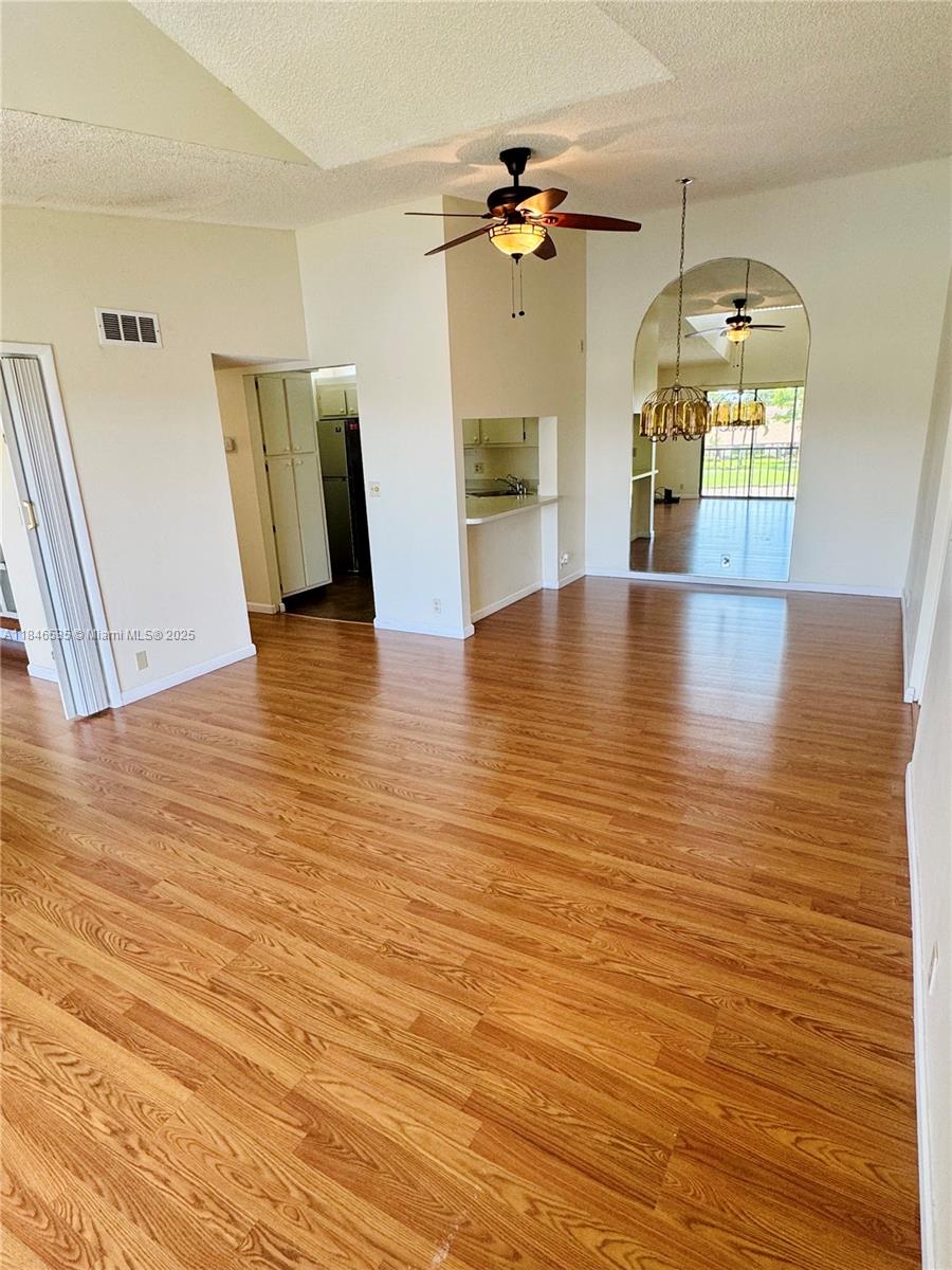 PINE RIDGE NORTH VILLAGE - Residential Lease