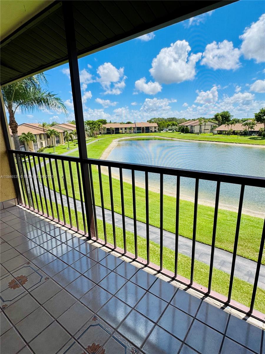 PINE RIDGE NORTH VILLAGE - Residential Lease