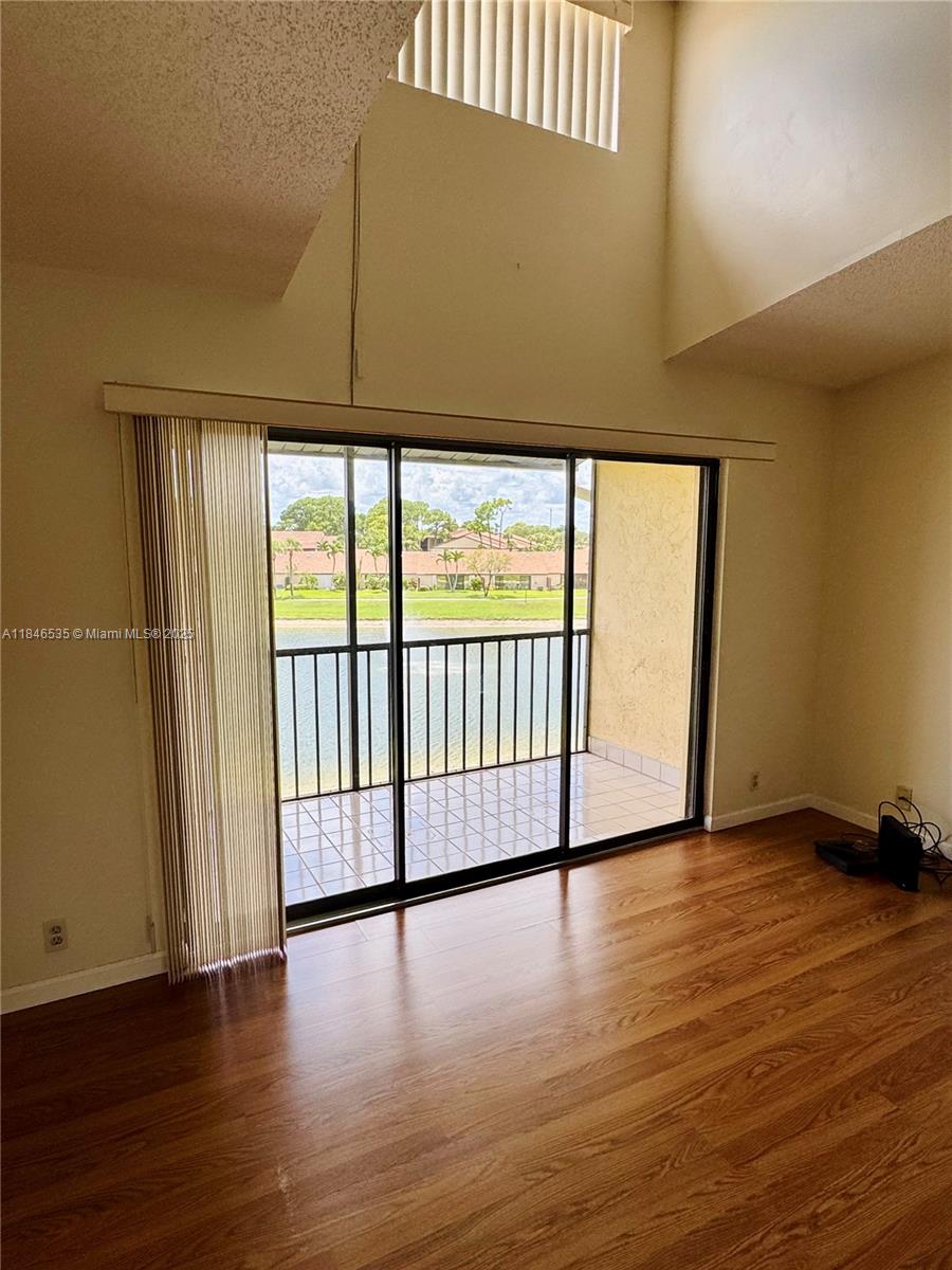 PINE RIDGE NORTH VILLAGE - Residential Lease