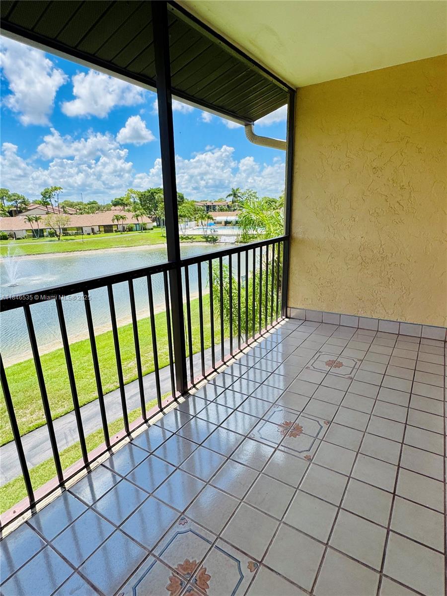 PINE RIDGE NORTH VILLAGE - Residential Lease
