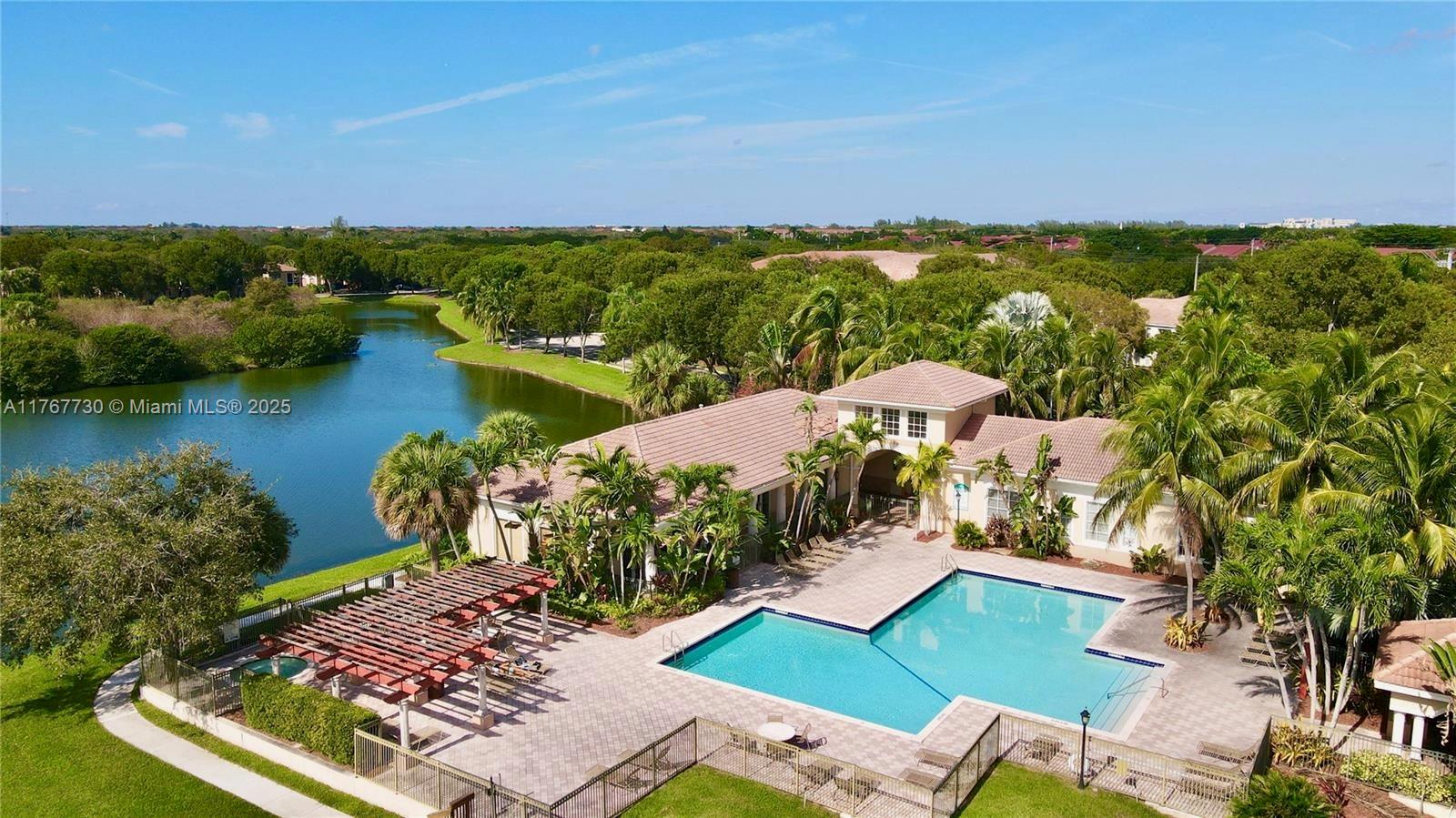 2532 Centergate Dr 102, Miramar, Broward County, Florida - 1 Bedrooms  
1 Bathrooms - 