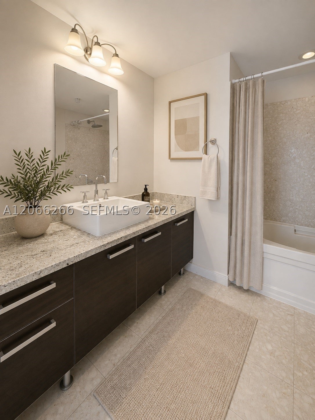185 SW 7th St 3105