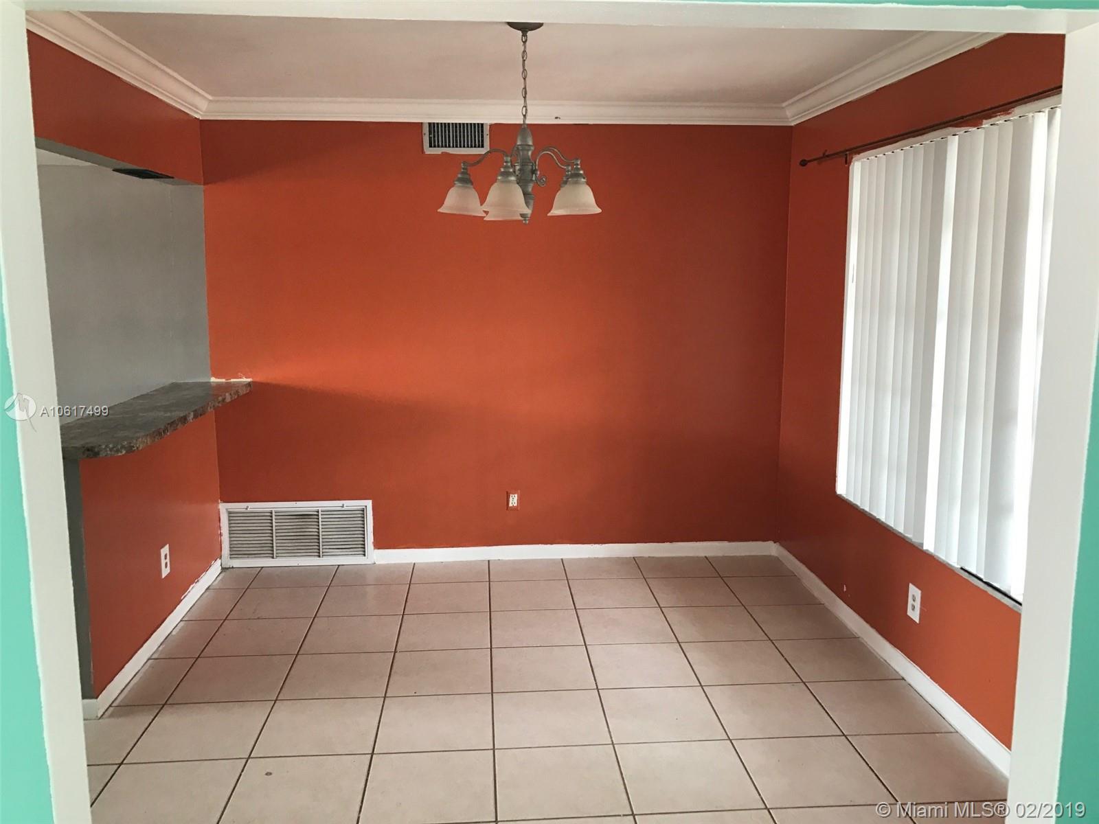 BOULEVARD PARK - Residential Lease