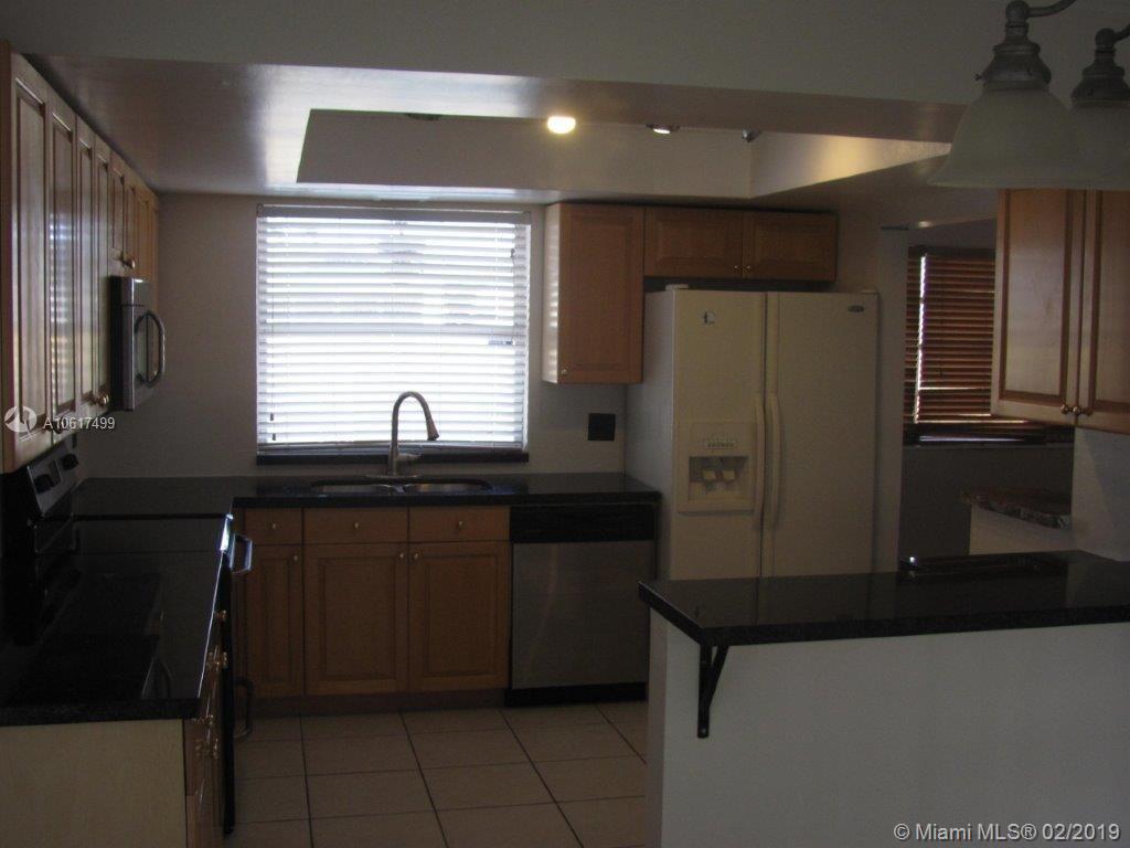 BOULEVARD PARK - Residential Lease