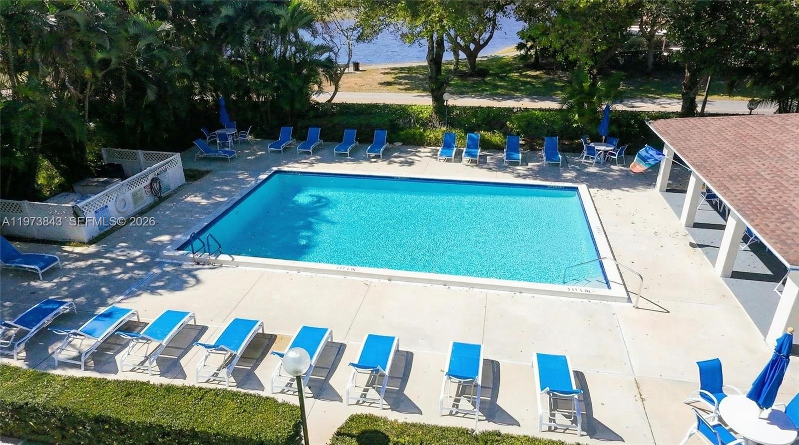 NO 53 PALM-AIRE COUNTRY C - Residential