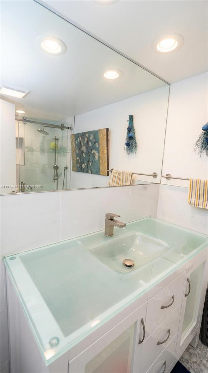 NO 53 PALM-AIRE COUNTRY C - Residential