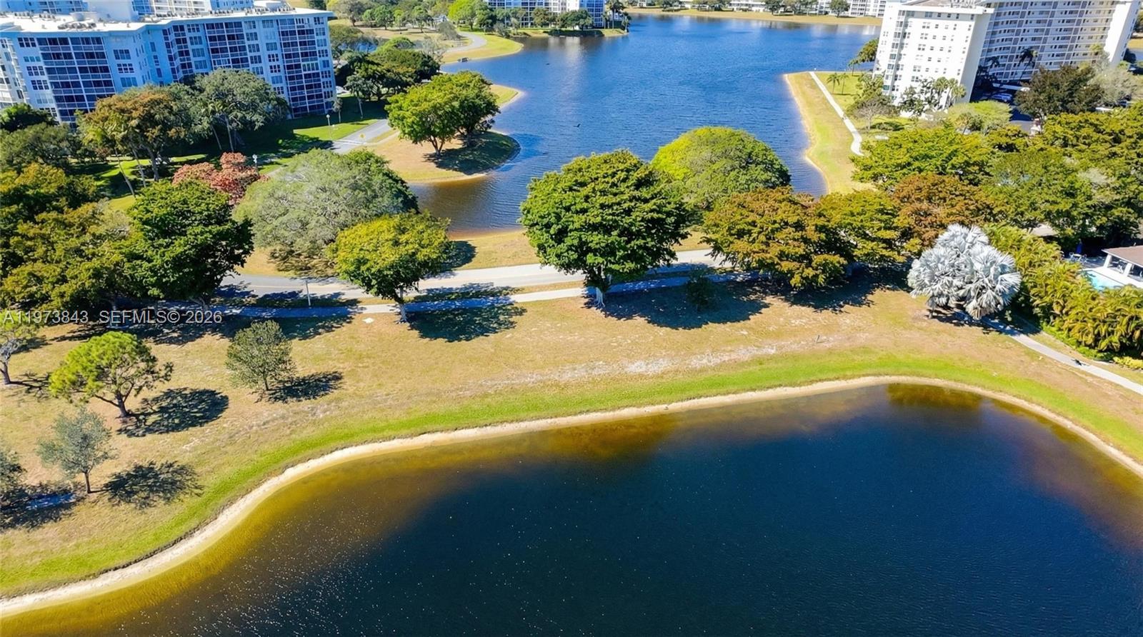 NO 53 PALM-AIRE COUNTRY C - Residential