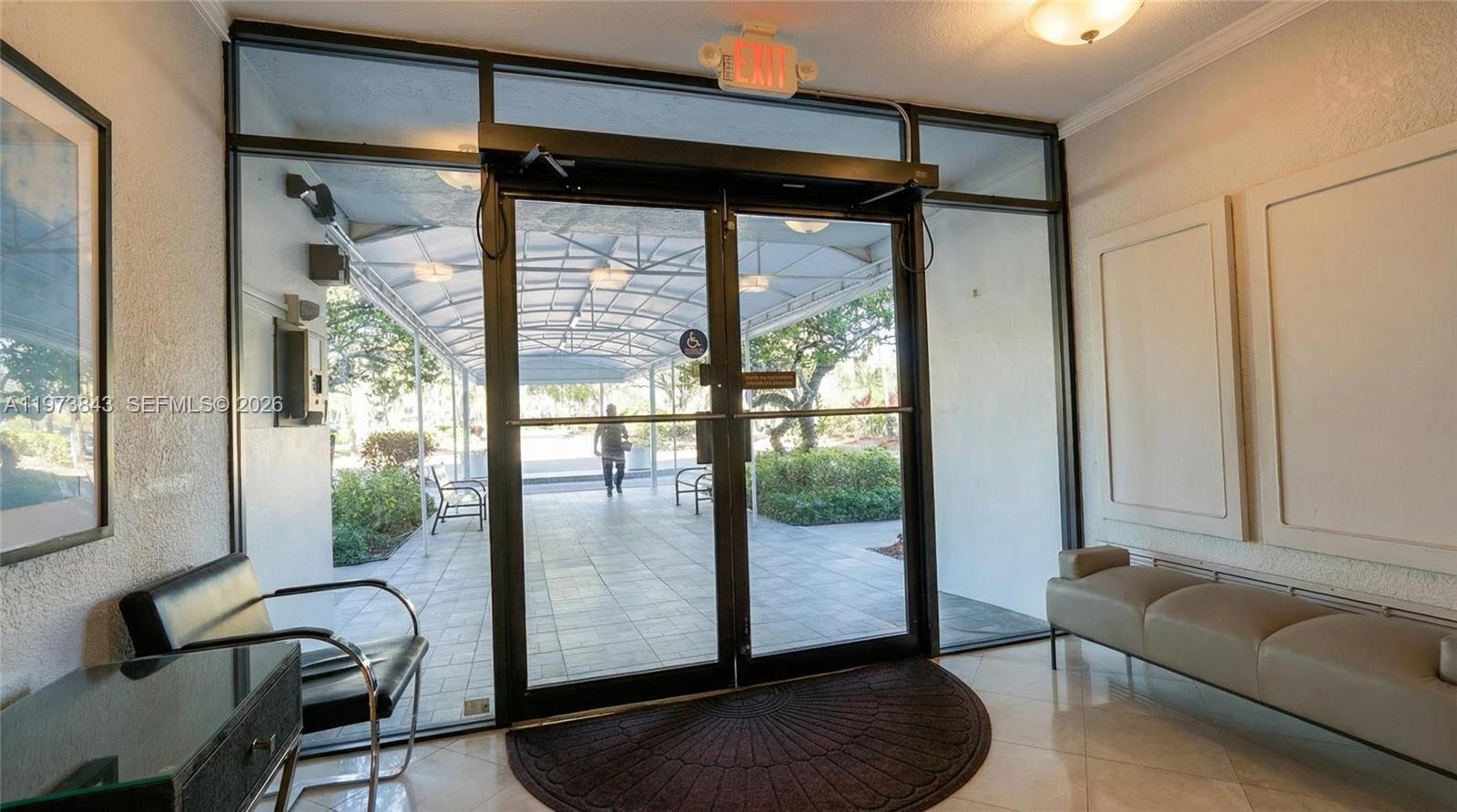 NO 53 PALM-AIRE COUNTRY C - Residential