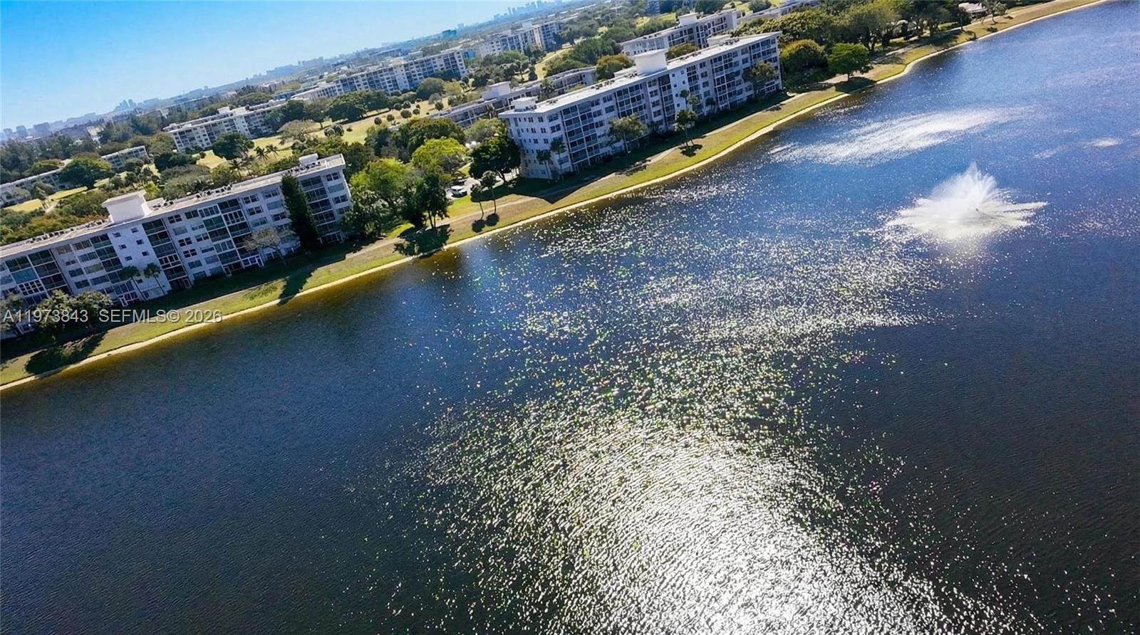 NO 53 PALM-AIRE COUNTRY C - Residential