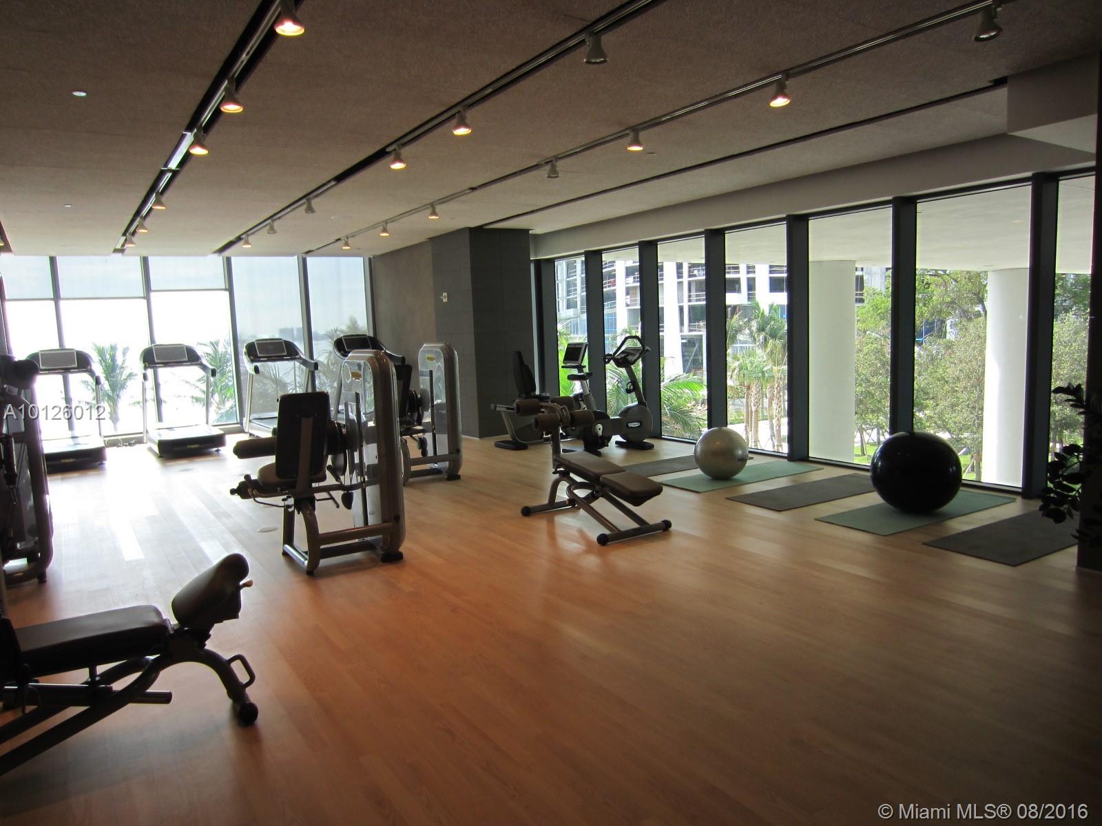 Iconbay - Residential Lease