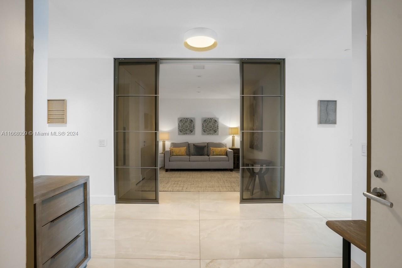 18975 COLLINS CONDO - Residential