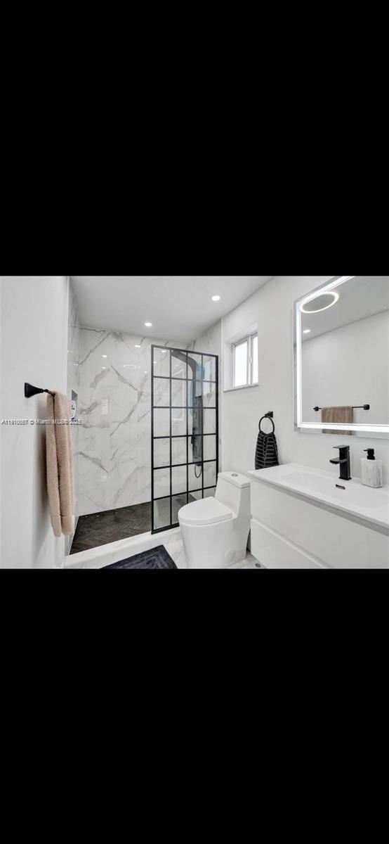 CORAL VILLAS WEST CONDO - Residential