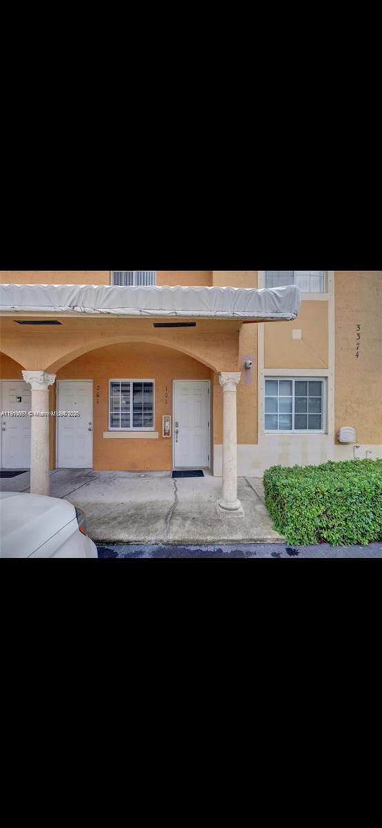 CORAL VILLAS WEST CONDO - Residential