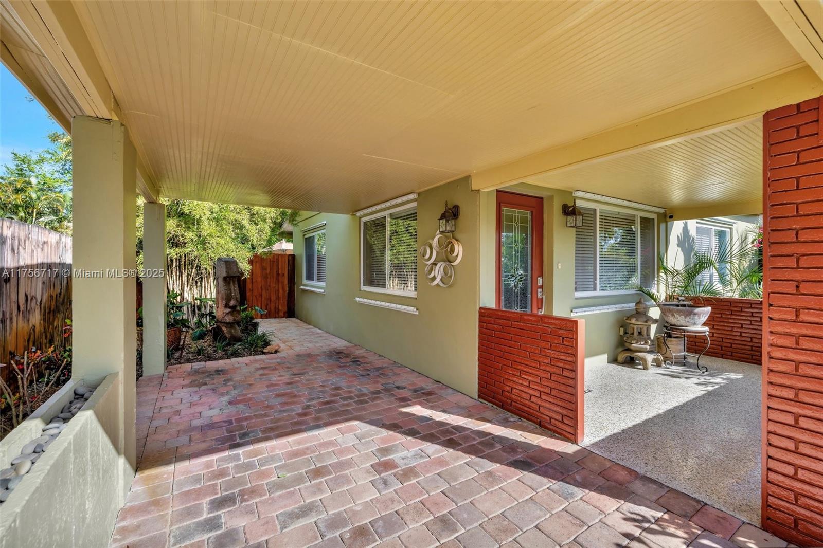 1732 NW 7th Ave