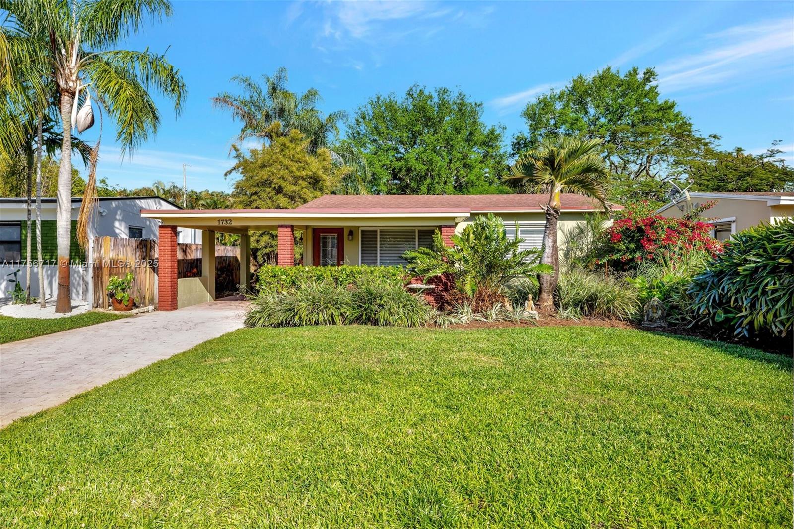 1732 NW 7th Ave