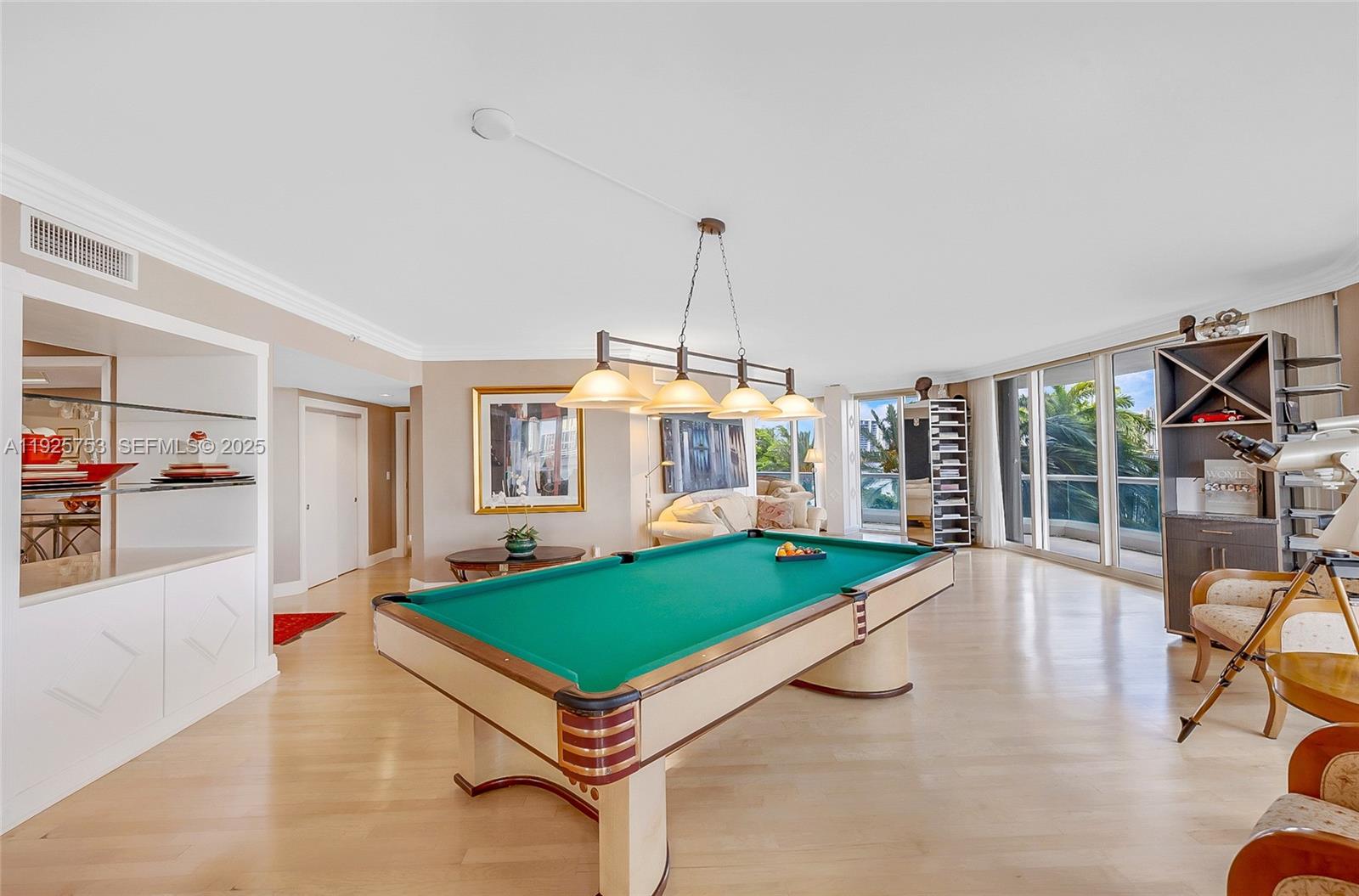 2600 ISL BLVD WILLIAMS IS - Residential